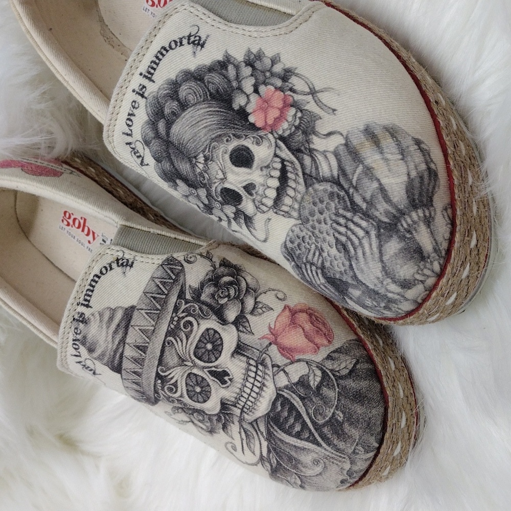 Goby Skull Shoes - Picture 5 of 9